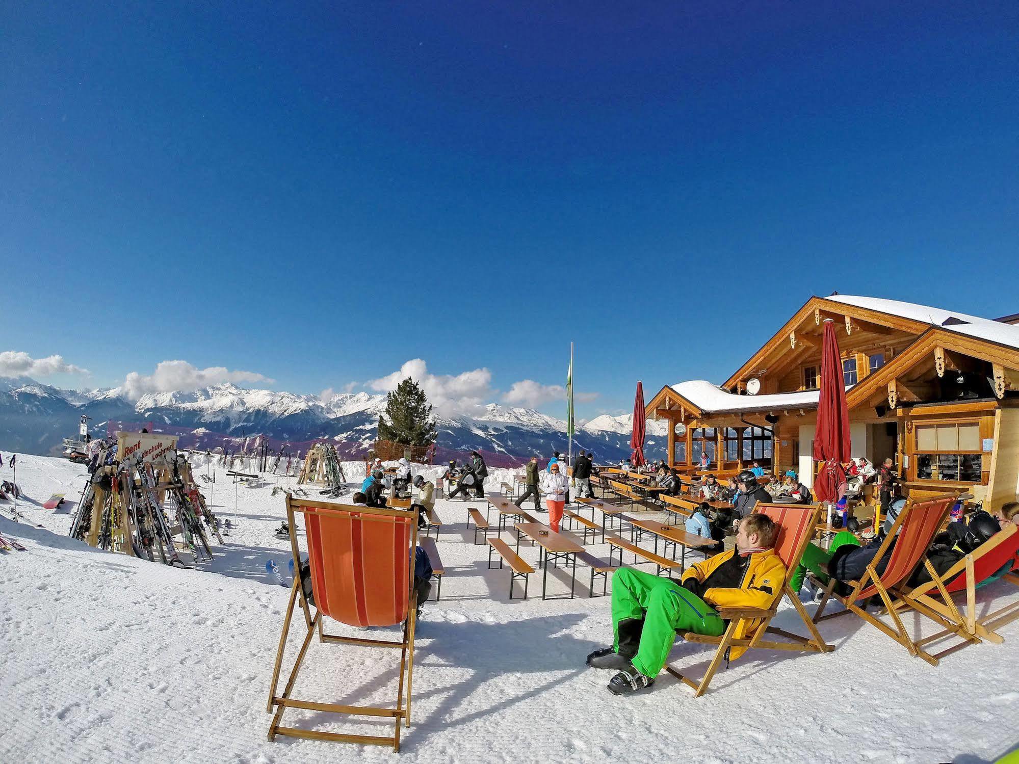 Hotel Eckartauerhof Mayrhofen Exteriör bild